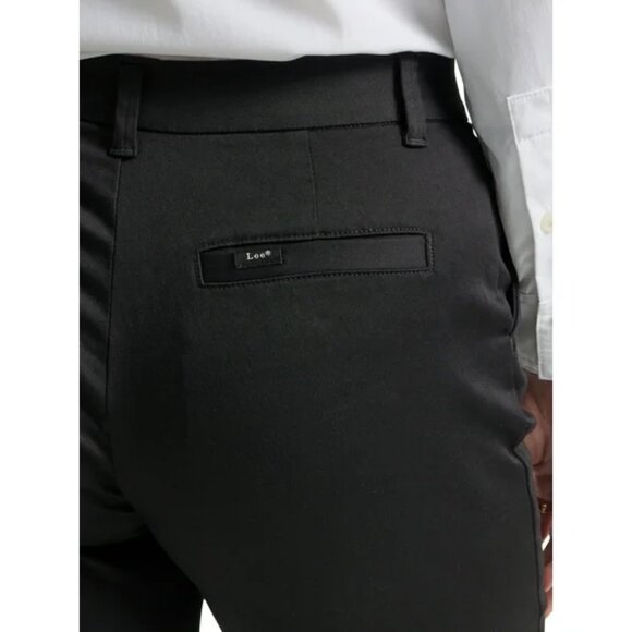 Lee® Women's Regular Fit Comfort Waist Straight Woven Pant, Black, Size 14 - Picture 2 of 14